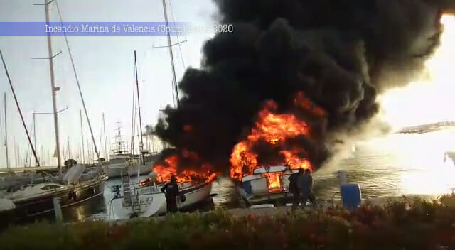 Incendio en la Marina de Valencia