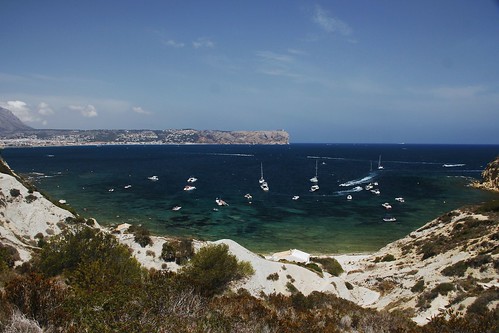 Cala Sardinera de Javea con el Cap de Sant Antoni al fondo